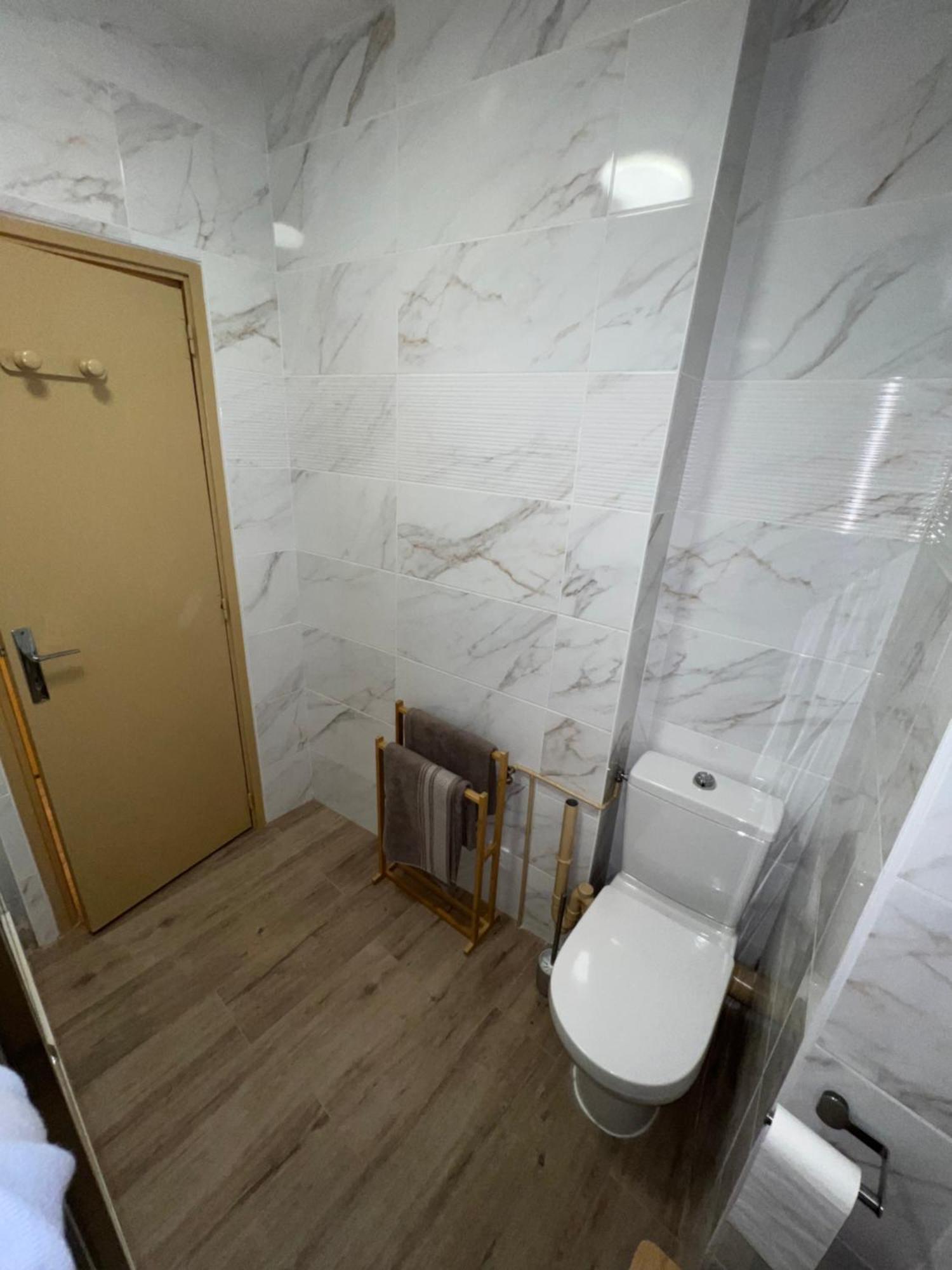 Appartement Dijon Le Zola, Avec Parking Prive Sur Demande Payant Sur Place Eksteriør bilde